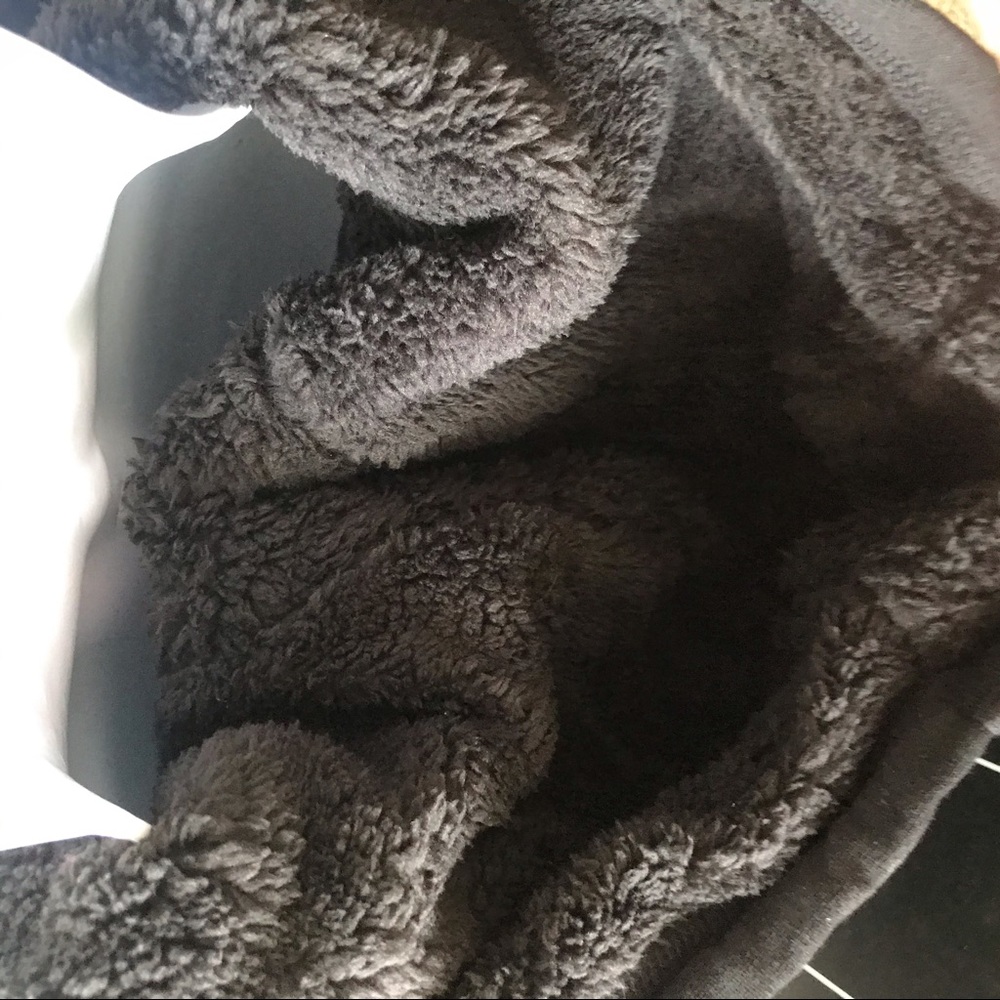 BC Clothing Men's Black Quilted Plush Lined Hoodie - Picture 15 of 16